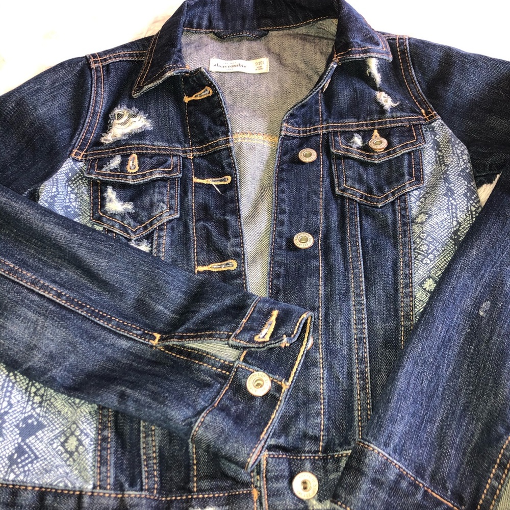 Abercrombie Jean jacket girls size 10